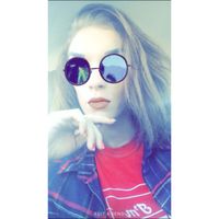 Kylie Lynn's Instagram, Twitter & Facebook on IDCrawl